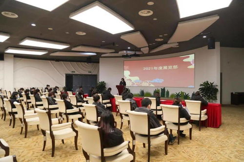 低碳館展覽部召開(kāi)工作經(jīng)驗(yàn)交流會(huì) 深化協(xié)同，優(yōu)化服務(wù)，共筑綠色展覽新篇章